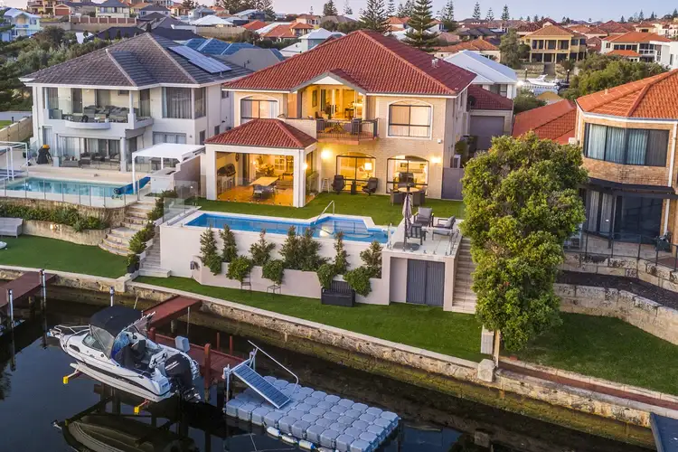 19 Voyager Close, Wannanup WA 6210