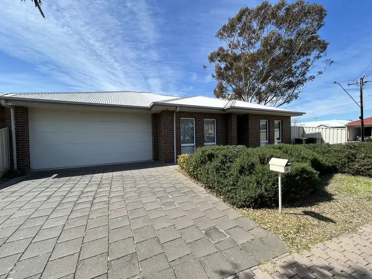 2b Sefton Avenue, Northfield SA 5085