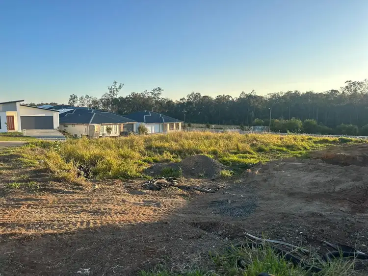 69 Avondale Circuit, Deebing Heights QLD 4306
