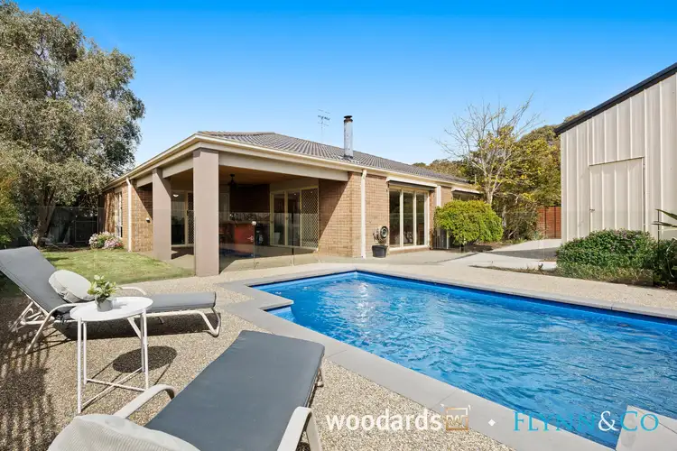 25 Parkedge Circuit, Rosebud VIC 3939