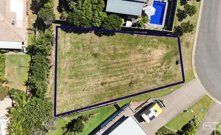 15 Samoa Street, Pacific Heights QLD 4703