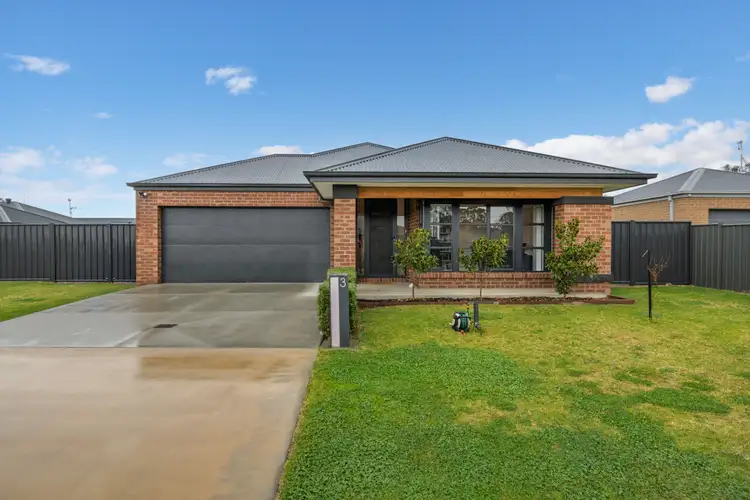 3 Pruden Court, Stratford VIC 3862
