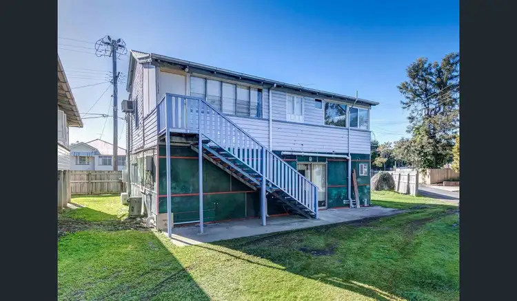 18 Croydon Street, Toowong QLD 4066