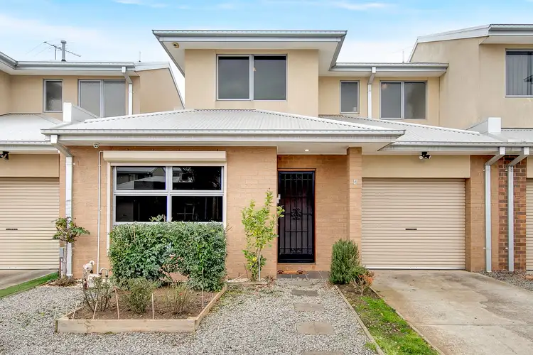 4/12 Cheviot Drive, Truganina VIC 3029