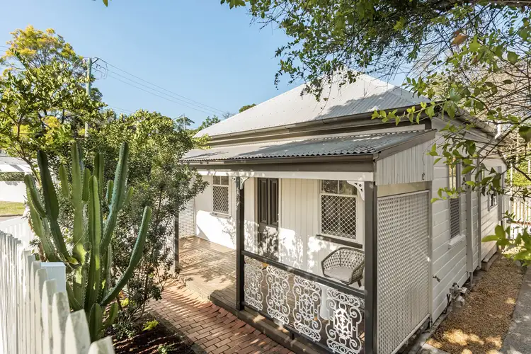 7 Cochrane Street, Paddington QLD 4064