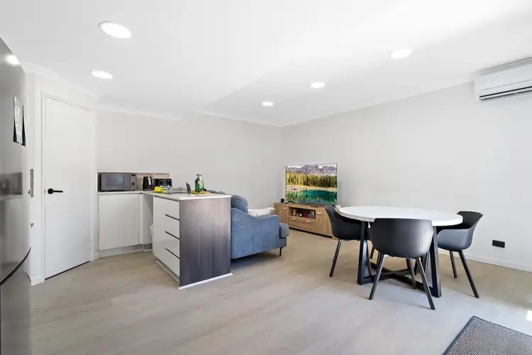 Fifth view of Homely unit listing, 4/90 Cooper Street, Mandurah WA 6210