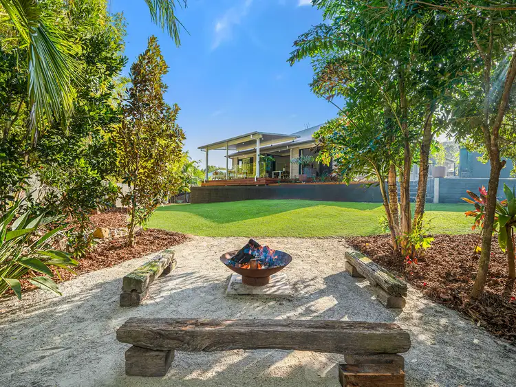 6 Haven Court, Mooloolah Valley QLD 4553