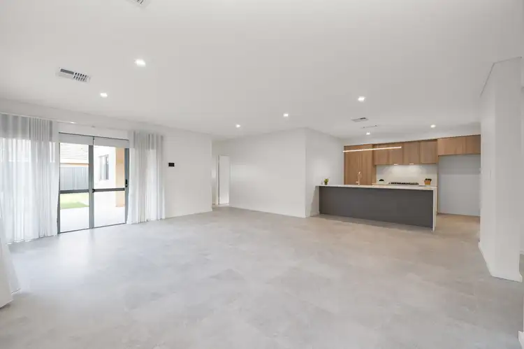 Fourth view of Homely house listing, 7 Ontario Road, Dianella WA 6059