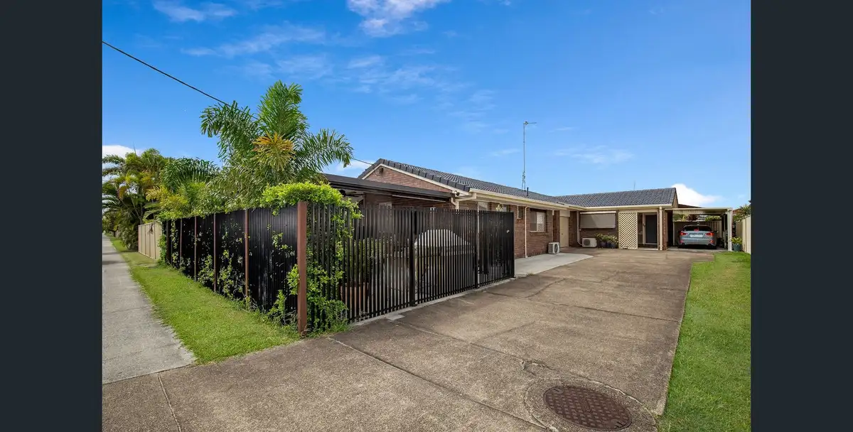 Main view of Homely apartment listing, 1/140 Whiting Street, Labrador QLD 4215