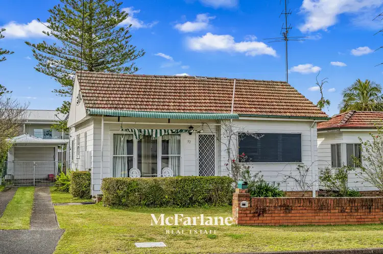 32 Jonathan Street, Warners Bay NSW 2282