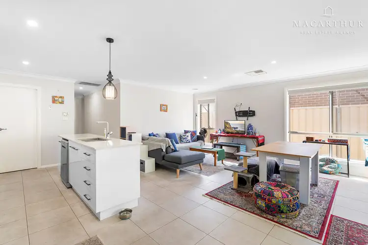 Sixth view of Homely villa listing, 1/5 Mulberrygong Court, Gobbagombalin NSW 2650