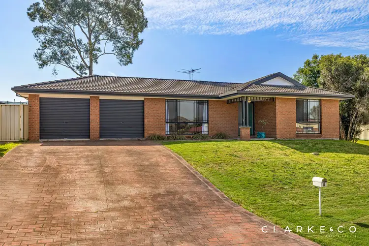 17 Dominion Avenue, Hunterview NSW 2330