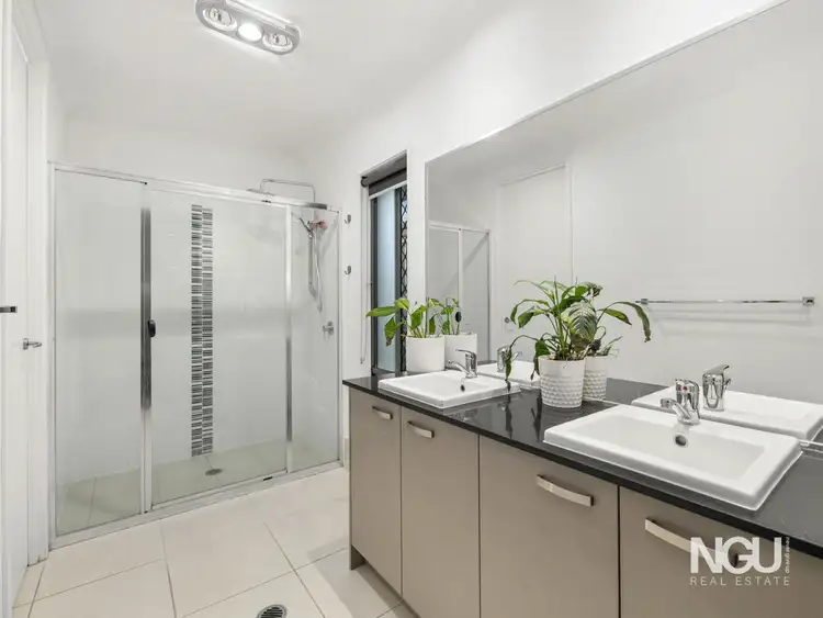 Sixth view of Homely house listing, 4 Pavia Place, Augustine Heights QLD 4300