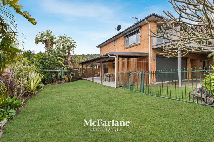 2 Stenhouse Drive, Eleebana NSW 2282
