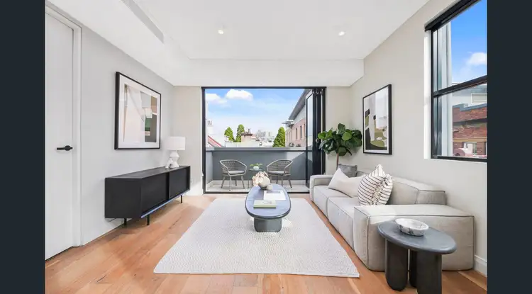 94 Pitt Street
