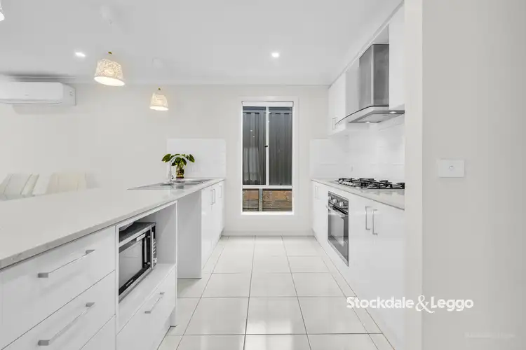 Sixth view of Homely house listing, 9 Kaprun Way, Pakenham VIC 3810