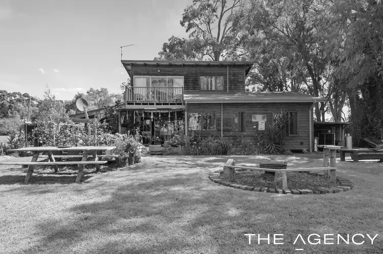 31 Minsterly Road, Ocean Beach WA 6333