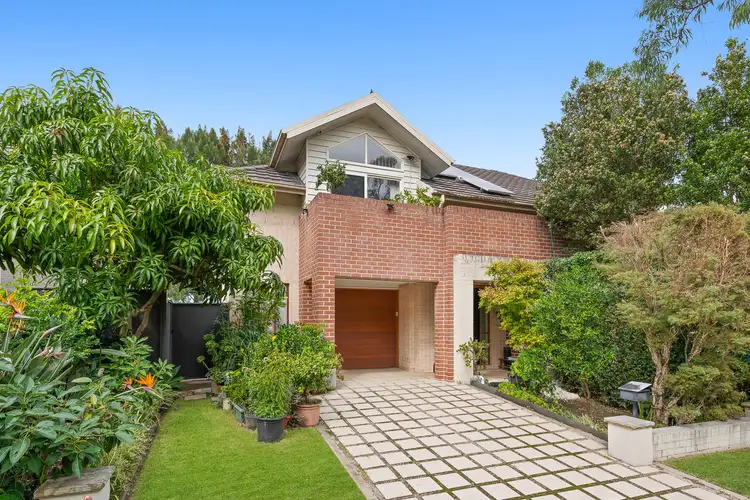 16 Cavan Drive, Eastwood NSW 2122