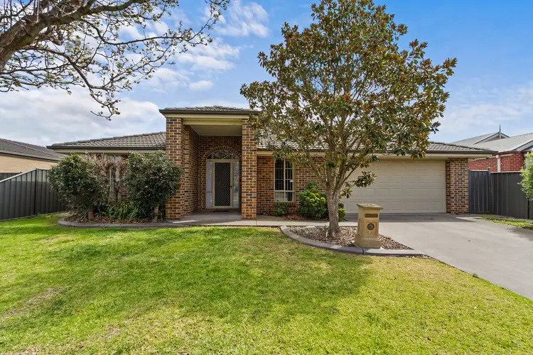 9 Dryden Place, Sale VIC 3850
