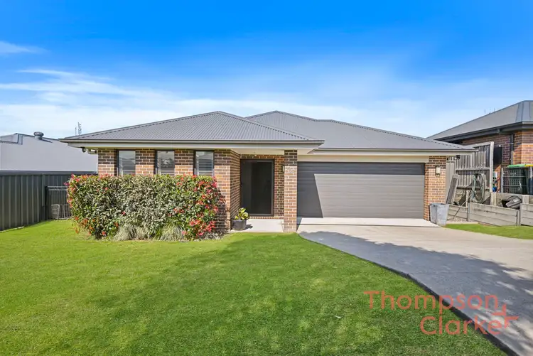 12 Corvina Circuit, Cliftleigh NSW 2321