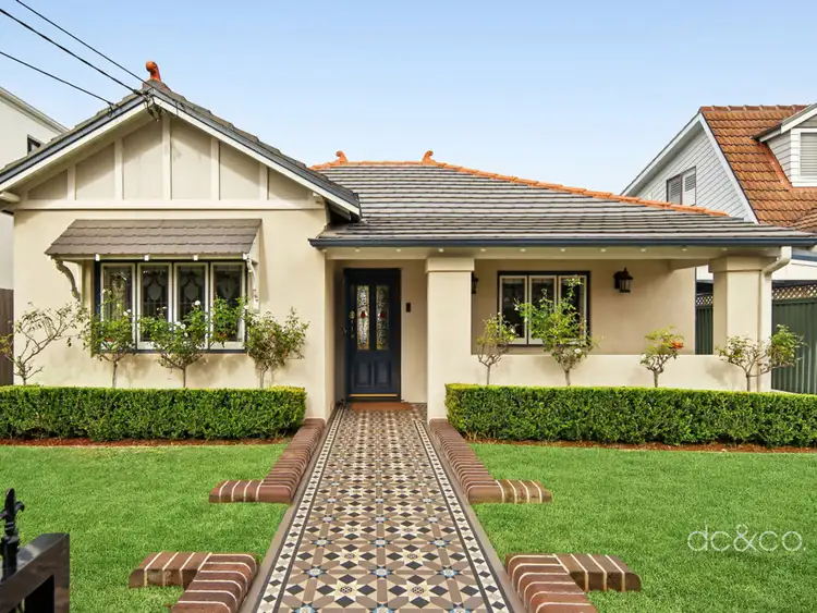 6 Stamford Avenue