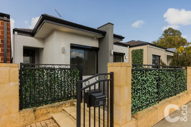 39 Kangaroo Avenue, Kwinana Town Centre WA 6167