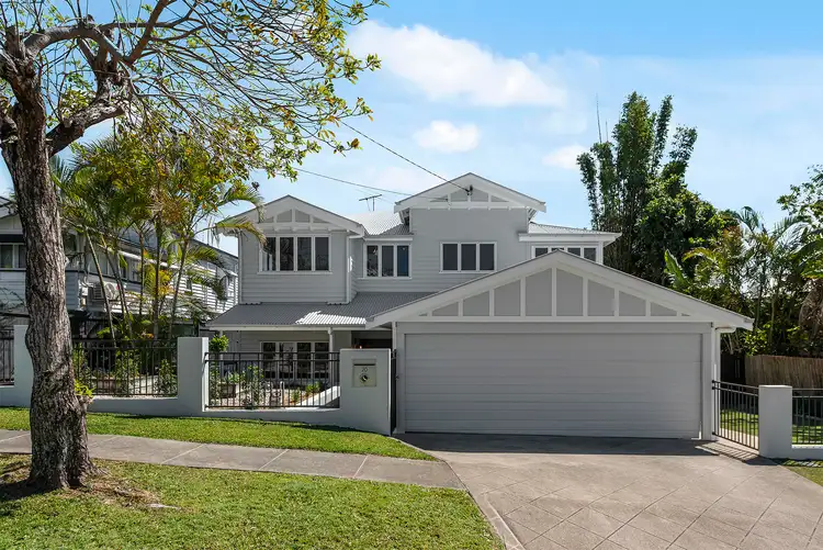 20 Cottell Street, Norman Park QLD 4170