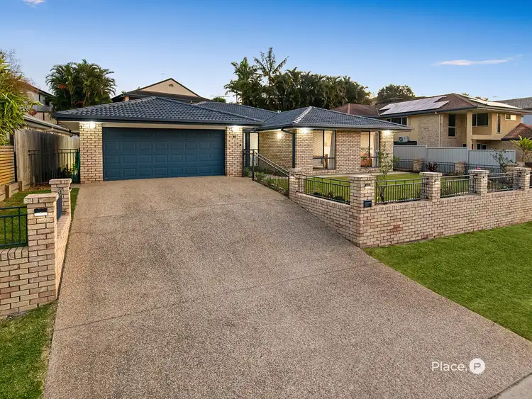 41 Kenilworth Place, Carindale QLD 4152