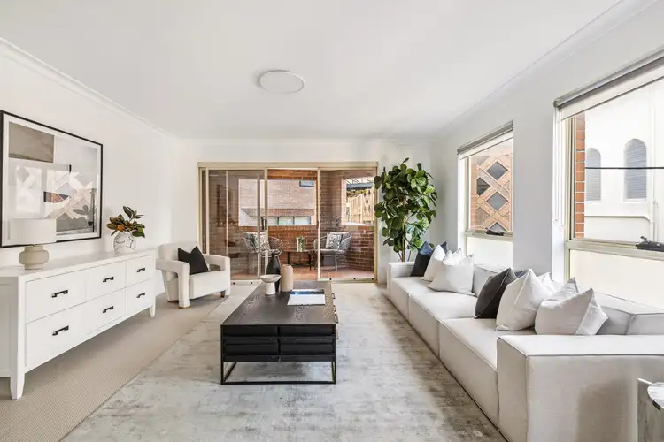 1 Margaret Street