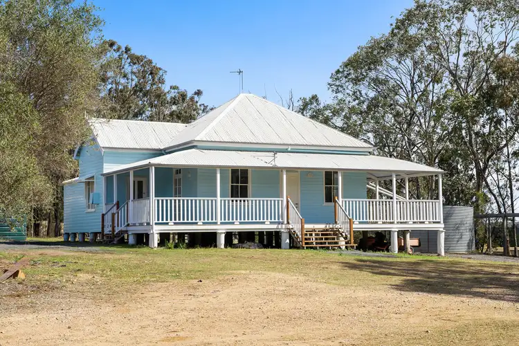 16 Major Street, Leyburn QLD 4365