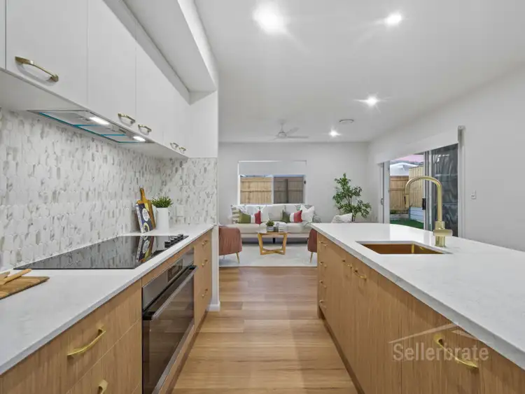 Second view of Homely house listing, 7 Penelope Way, Belivah QLD 4207