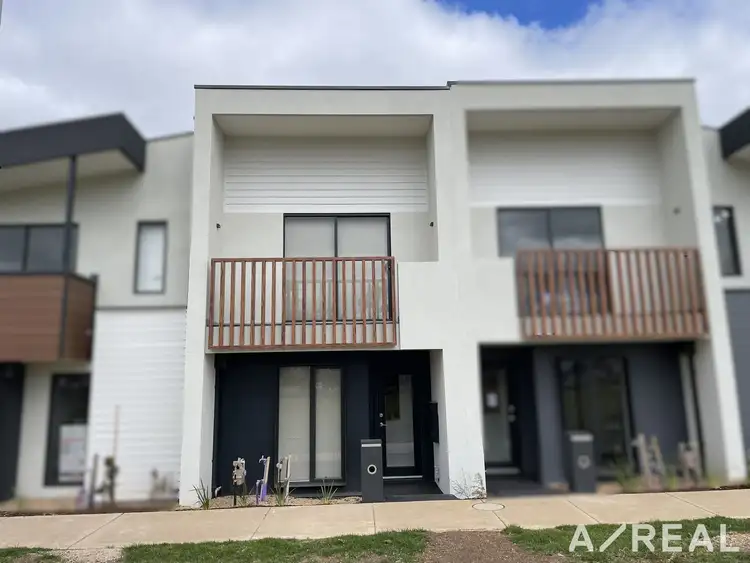 11 Geraldine Walk, Wyndham Vale VIC 3024