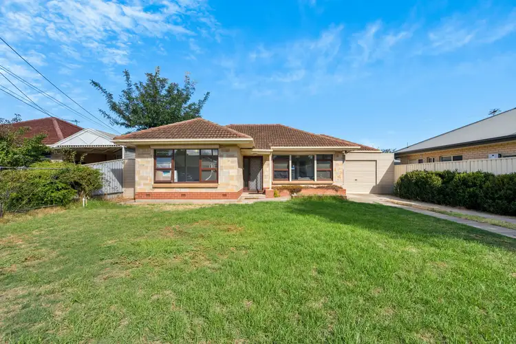 2 McEwan Avenue, Seaton SA 5023