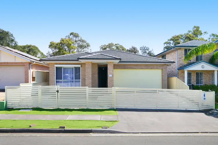 7 Louise Place