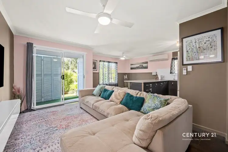2a Seabreeze Crescent, Maslin Beach SA 5170