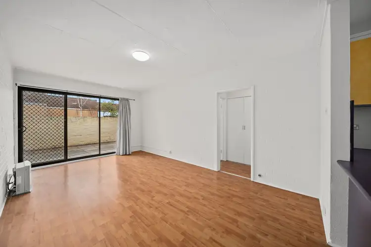 Fifth view of Homely apartment listing, 3/3 Garran Place, Garran ACT 2605