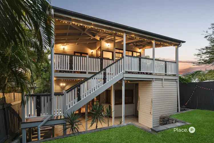398 Bennetts Road, Norman Park QLD 4170