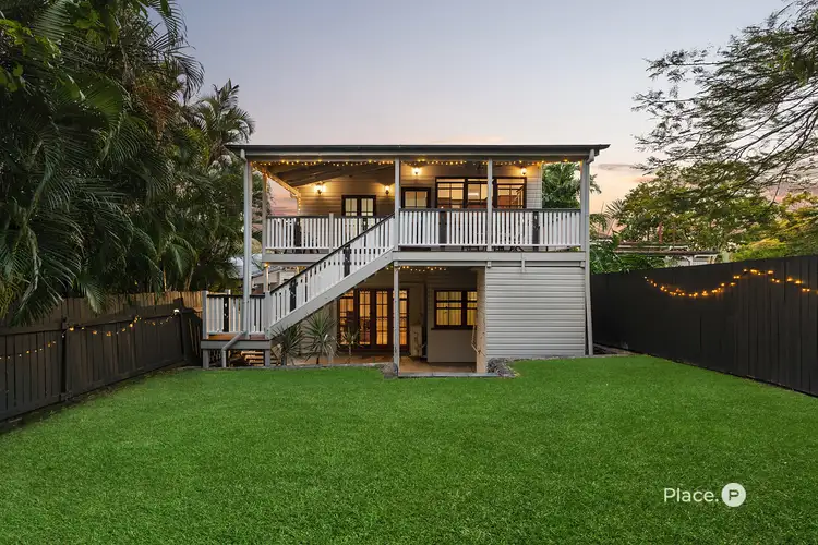398 Bennetts Road, Norman Park QLD 4170