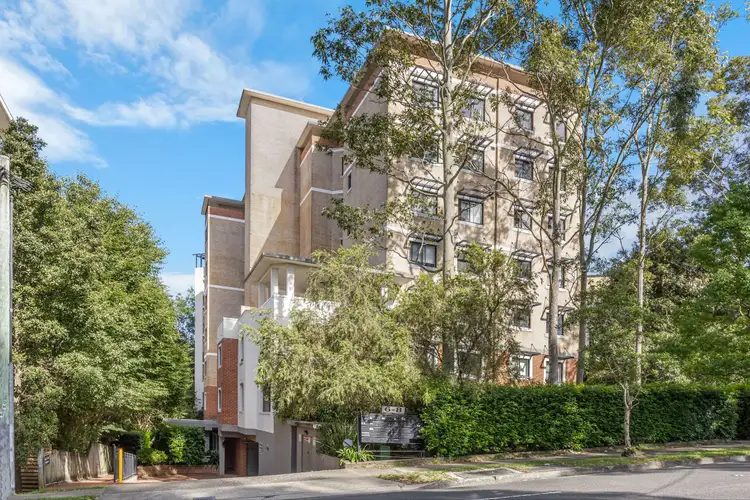 13/6-8 College Crescent, Hornsby NSW 2077