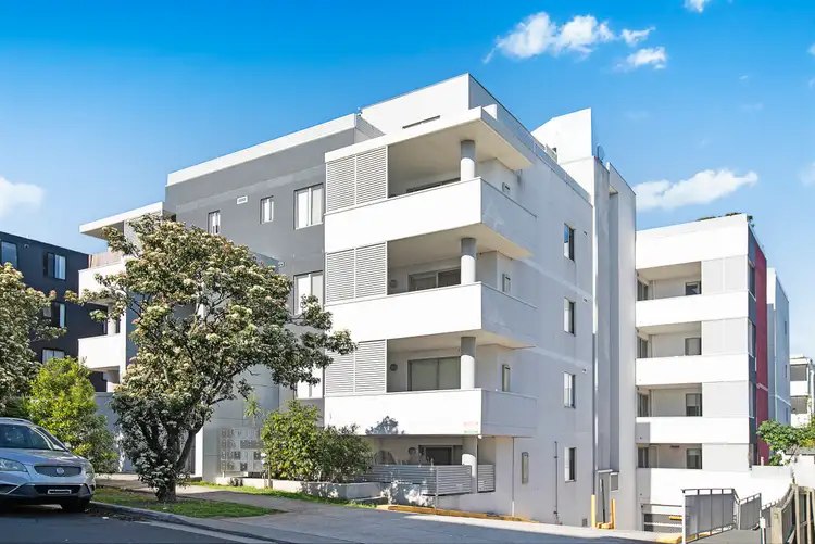 1/5 Robilliard Street, Mays Hill NSW 2145