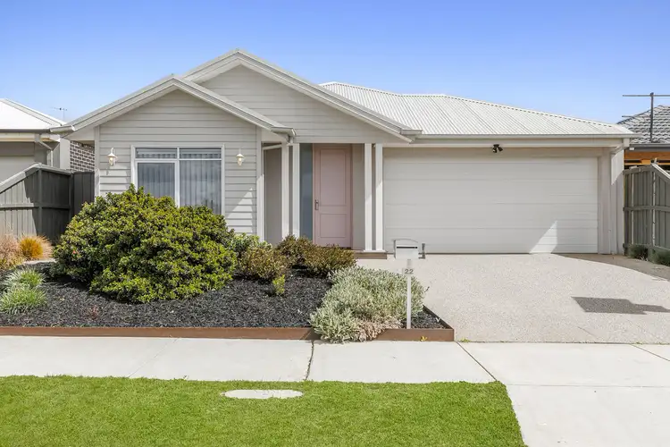 22 Dunkerrin Avenue, Gisborne VIC 3437