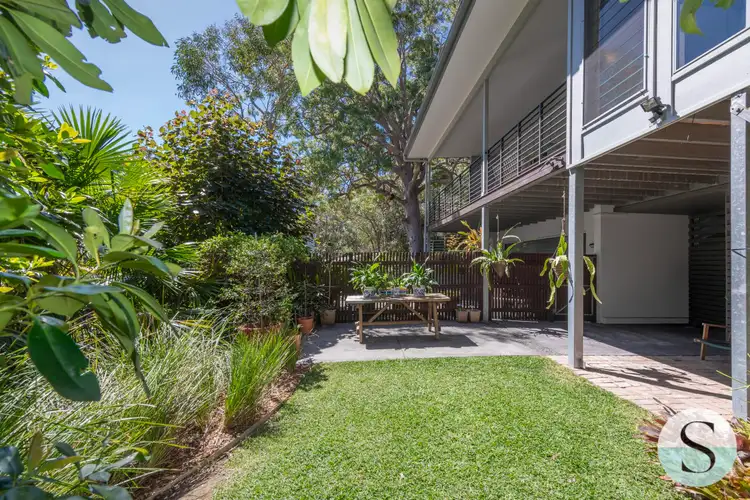 1 Lake Ridge Lane, Murrays Beach NSW 2281
