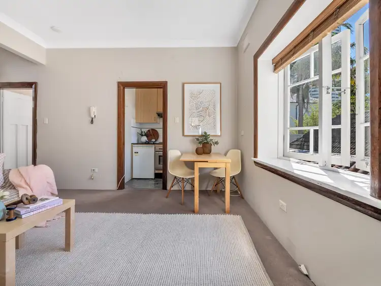 257-261 Darlinghurst Road