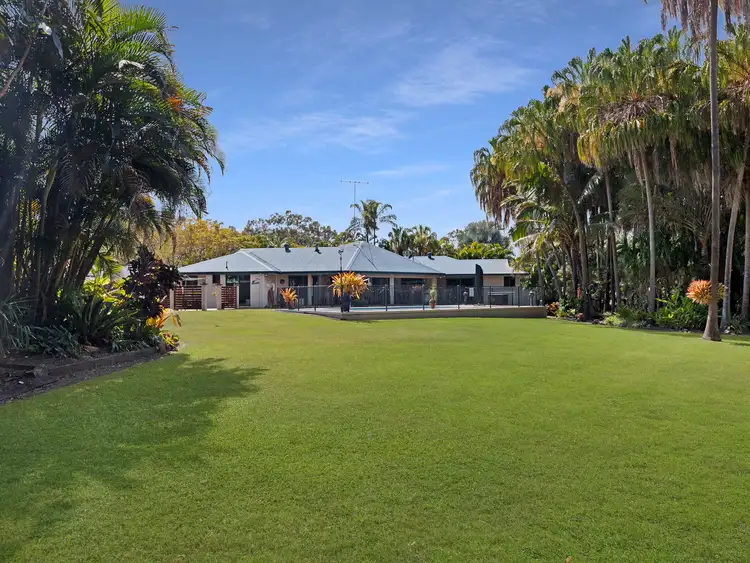10 Palmwood Drive, Dundowran Beach QLD 4655