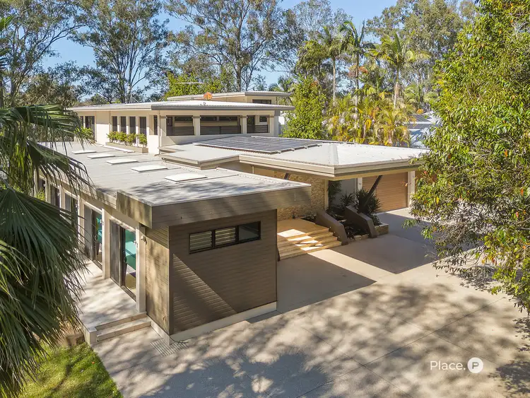 52 Kingfisher Place, Kenmore QLD 4069