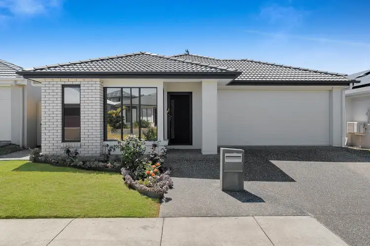15 Holland Street, Bellbird Park QLD 4300