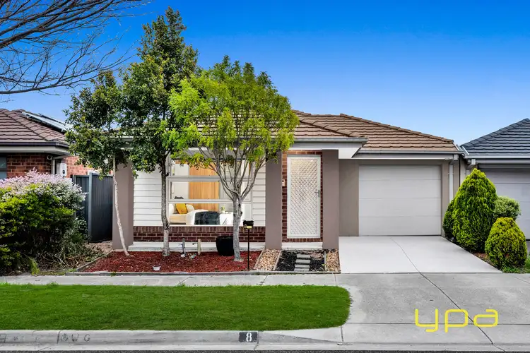8 Hestia Avenue, Cranbourne West VIC 3977