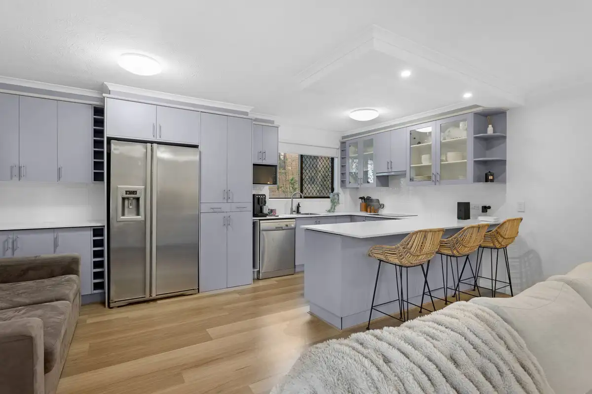 Main view of Homely unit listing, 1/33 Chelsea Avenue, Broadbeach QLD 4218