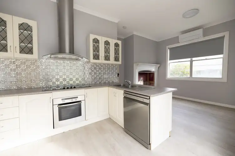 Fourth view of Homely house listing, 7 Sedgewick Street, Hamilton VIC 3300