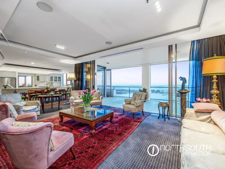 303/105 Scarborough Street, Southport QLD 4215